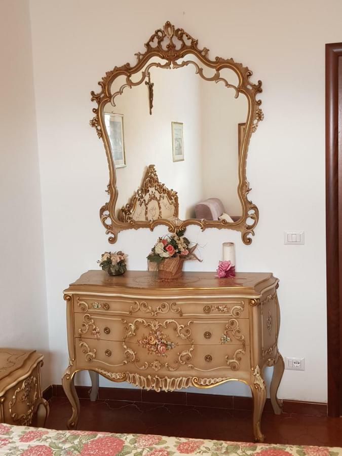 Villa Fior Di Lavanda Cisano sul Neva Kültér fotó