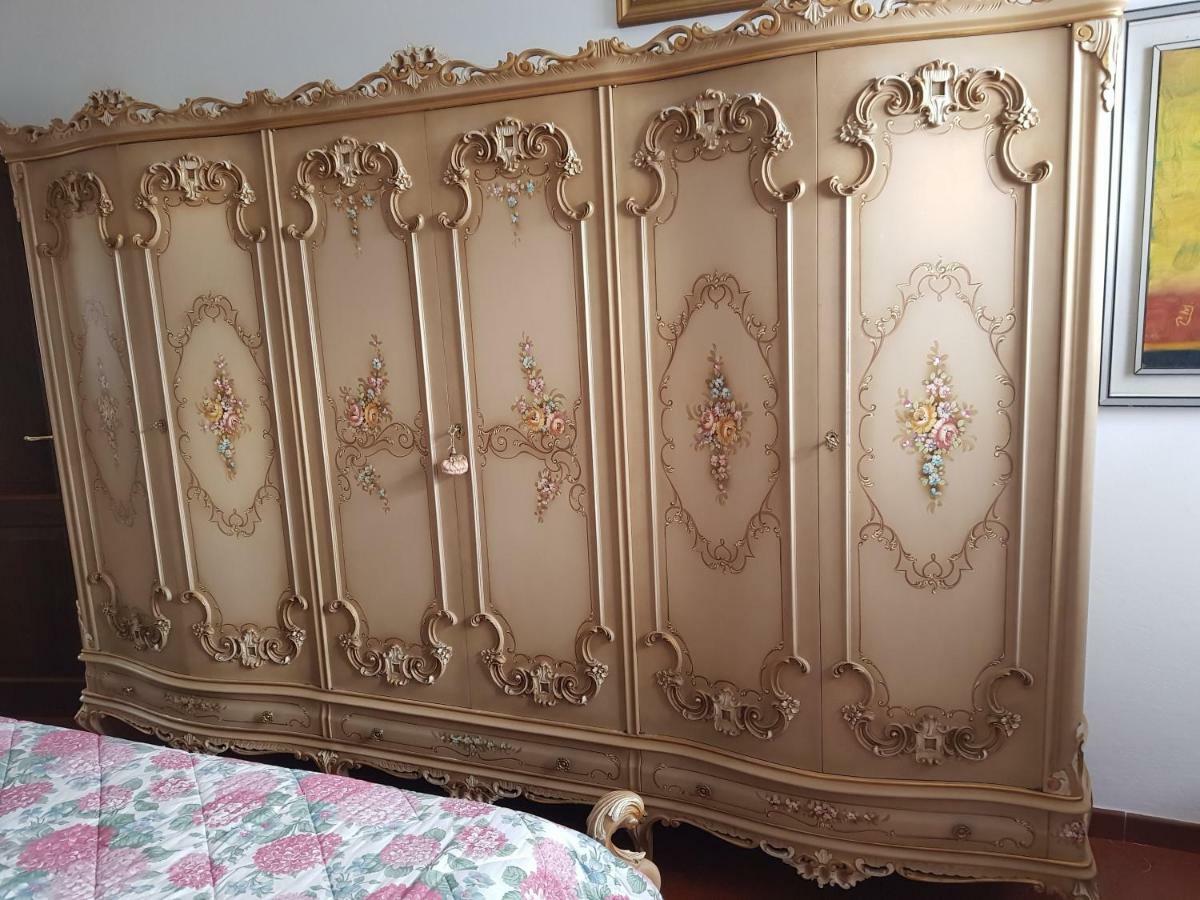 Villa Fior Di Lavanda Cisano sul Neva Kültér fotó